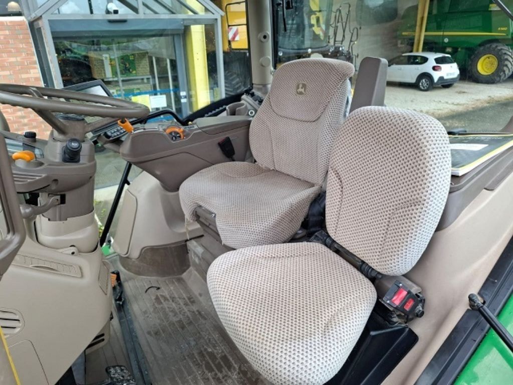 Tracteur JOHN DEERE 6215R - photo slide 7