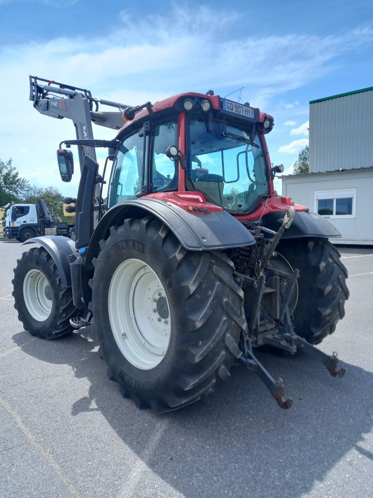 Tracteur chargeur VALTRA N 175 DIRECT - photo slide 4