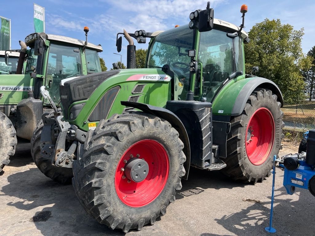 Tracteur FENDT 720 S4 Power  - photo slide 1
