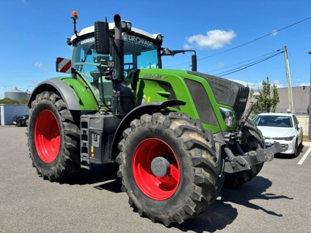 Tracteur FENDT 828 VARIO PROFI + - photo slide 3