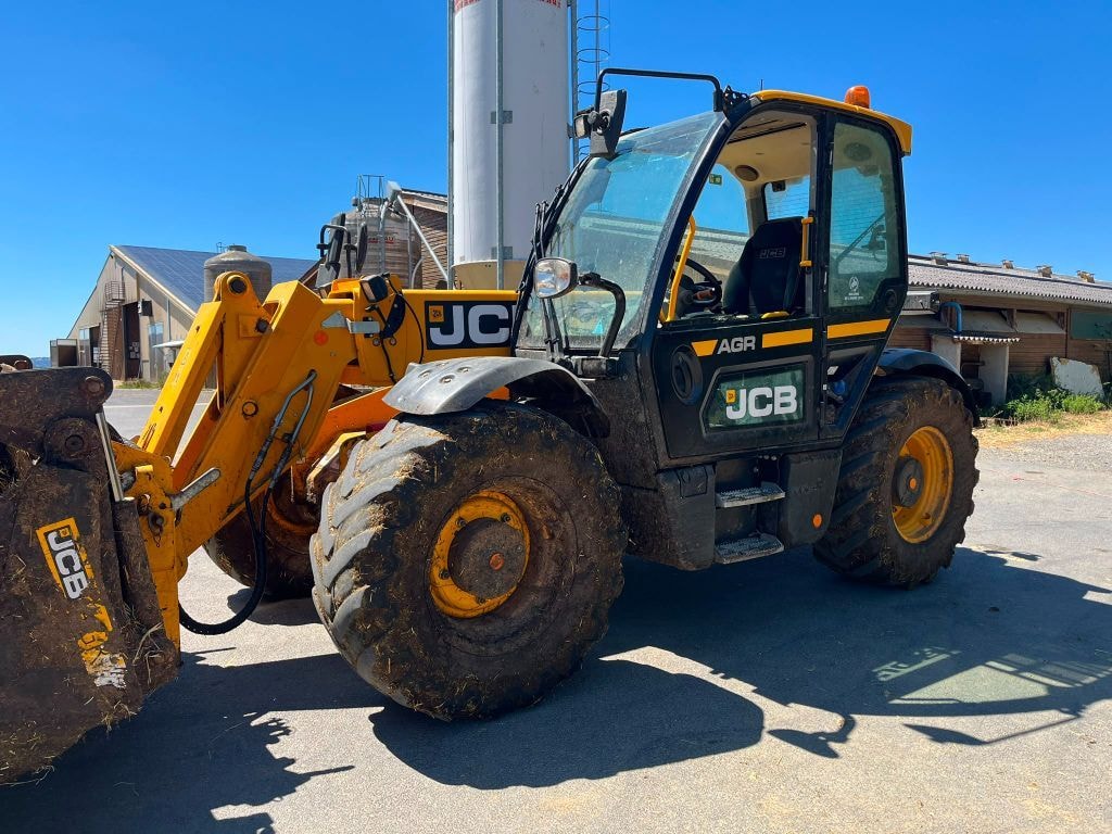 Telescopique JCB 532-60 AGRI TL4 - photo slide 2