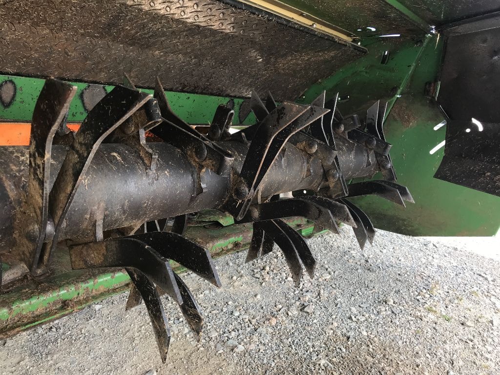 Faucheuse conditionneuse KRONE EASY CUT R 320 CV - photo slide 12