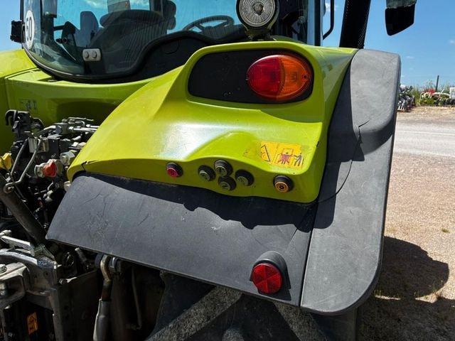 Tracteur CLAAS ARION 510 CIS+ - photo slide 13