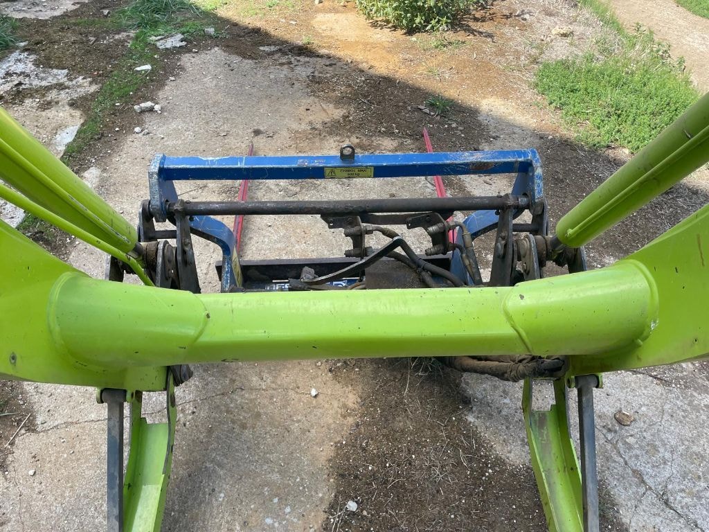 Tracteur chargeur CLAAS ARION 420 CHARGEUR  - photo slide 9