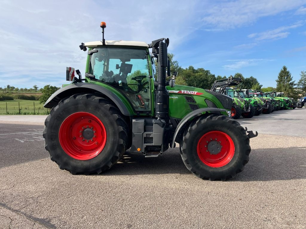 Tracteur FENDT 724 VARIO PROFI + - photo slide 5