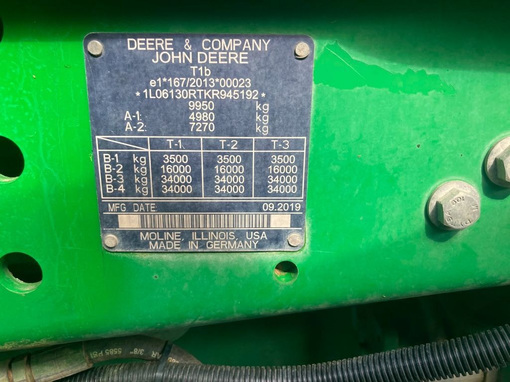 Tracteur chargeur JOHN DEERE 6130R - photo slide 6