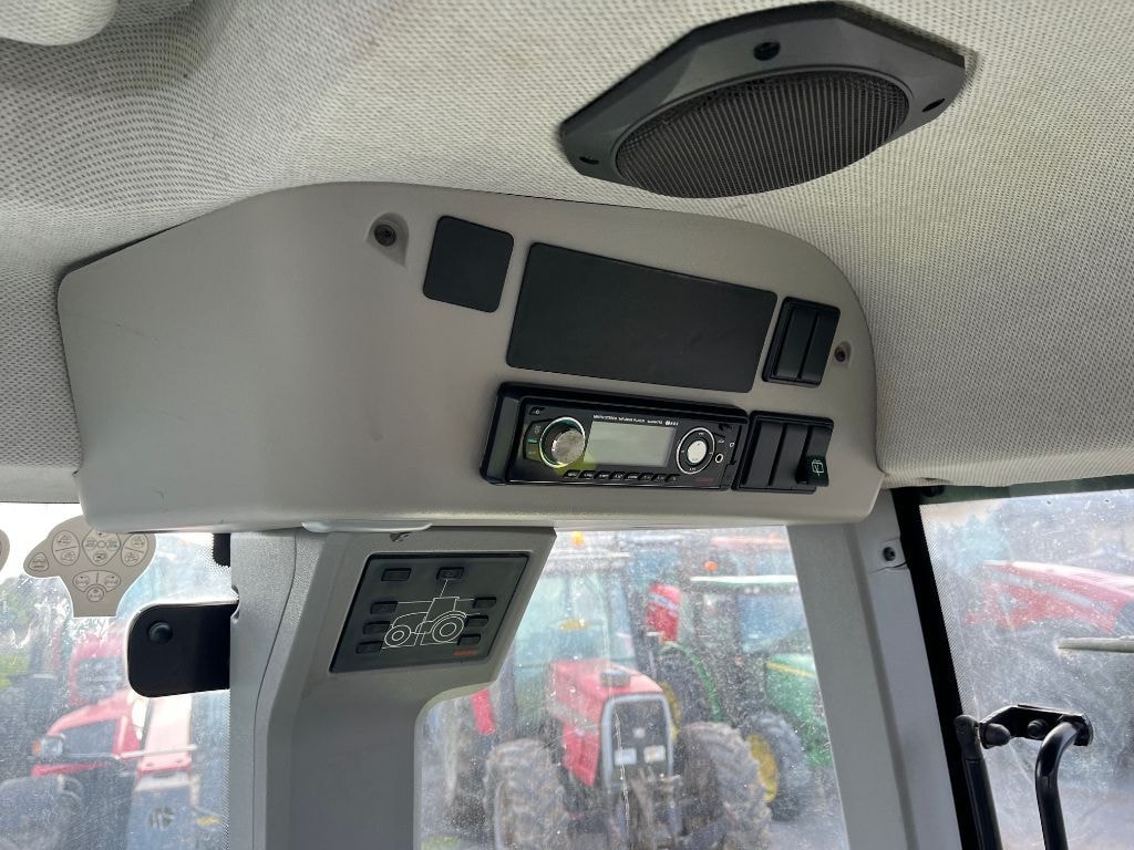 Tracteur CLAAS ARION 630 - photo slide 9