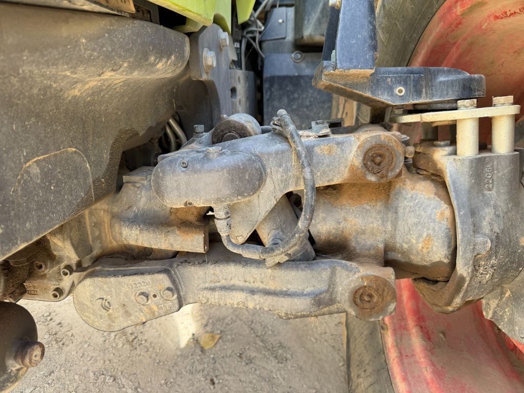 Tracteur CLAAS ARION 620 - photo slide 25