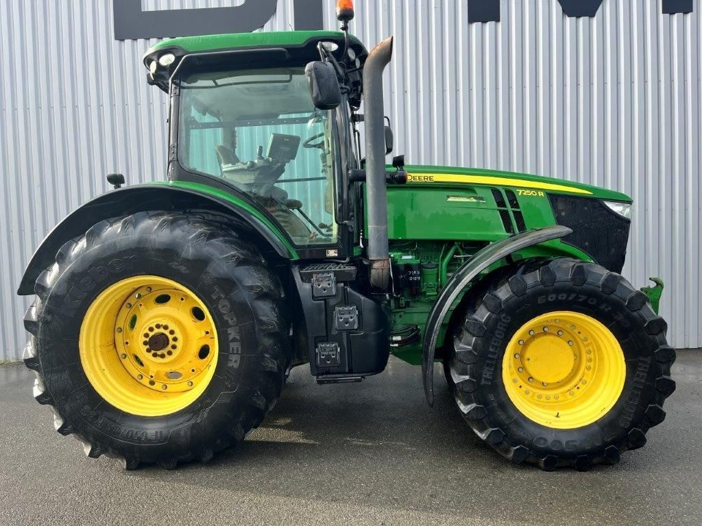 Tracteur JOHN DEERE 7250R - photo slide 29
