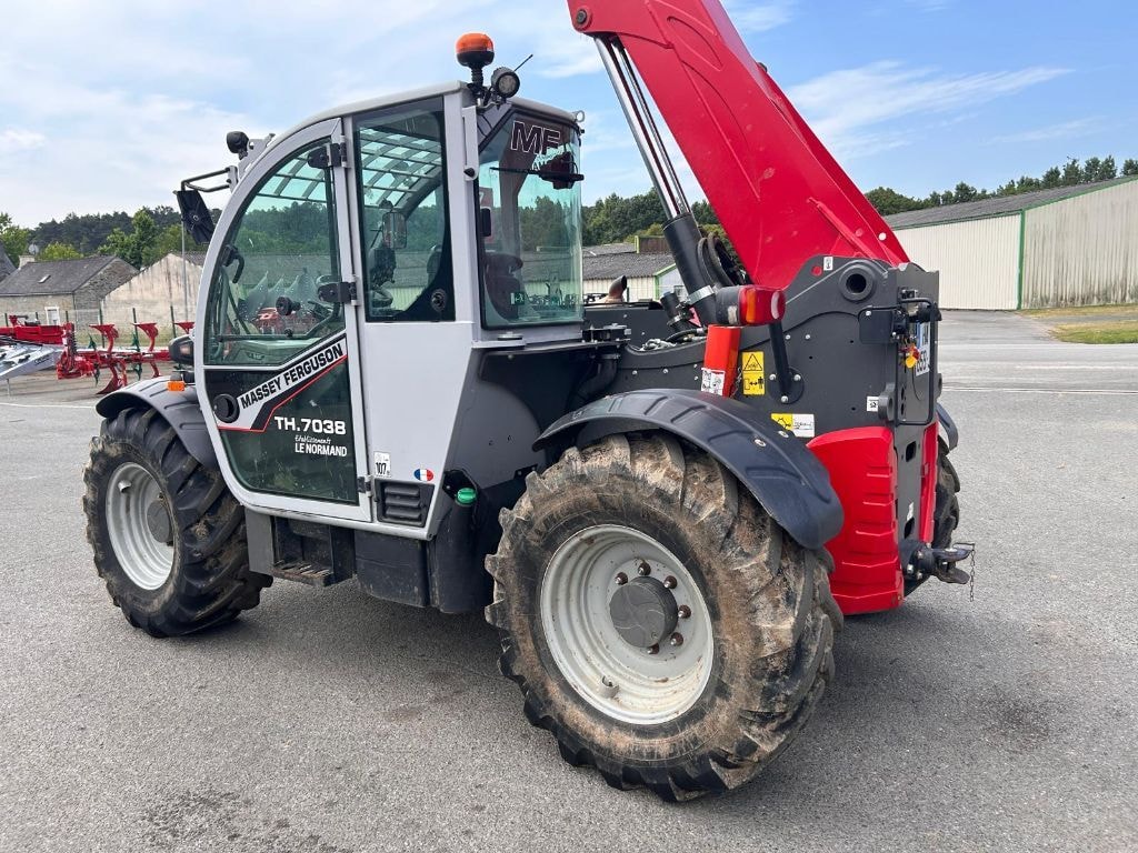 Telescopique MASSEY FERGUSON TH7038 - photo slide 5