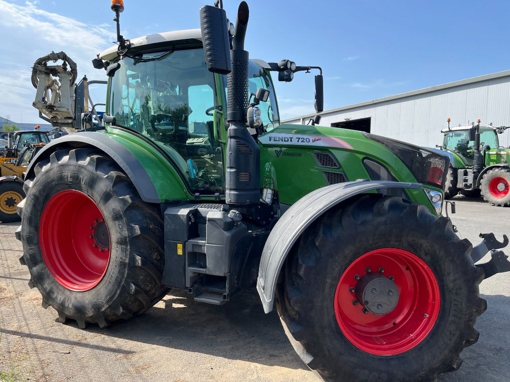 Tracteur FENDT 720 VARIO PROFI + - photo slide 3