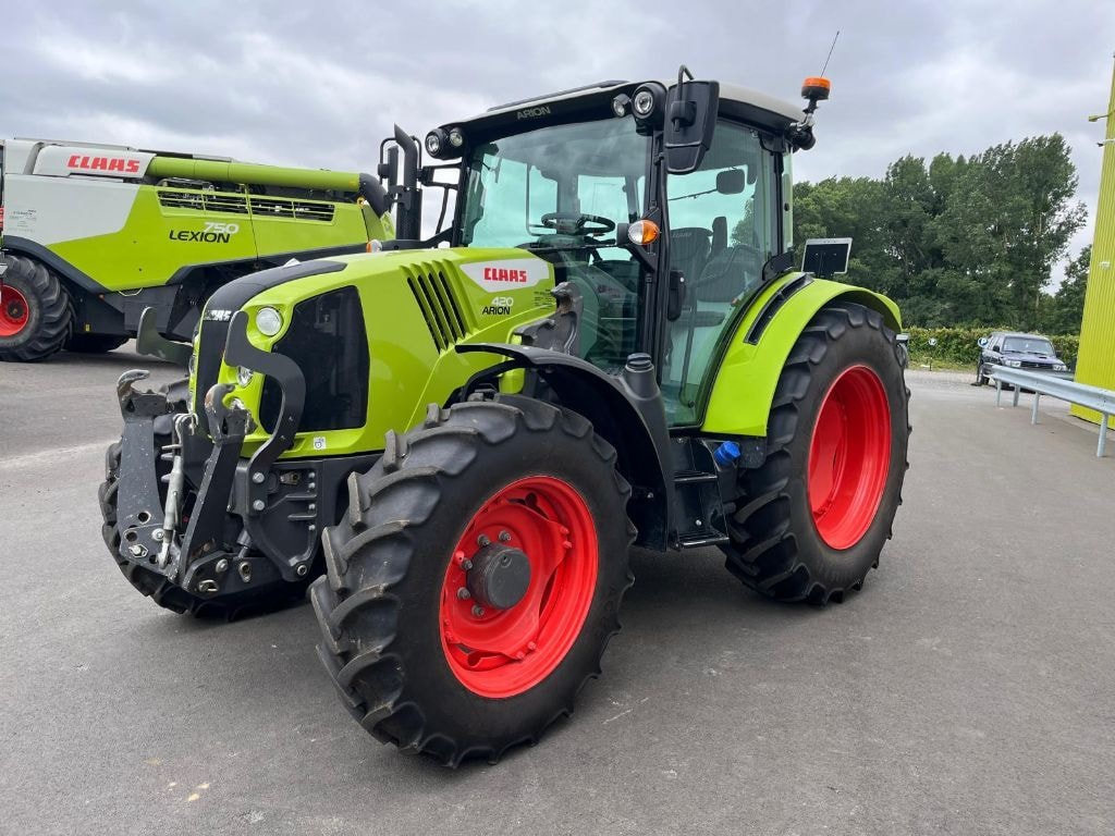 Tracteur CLAAS Arion 420  - photo slide 3