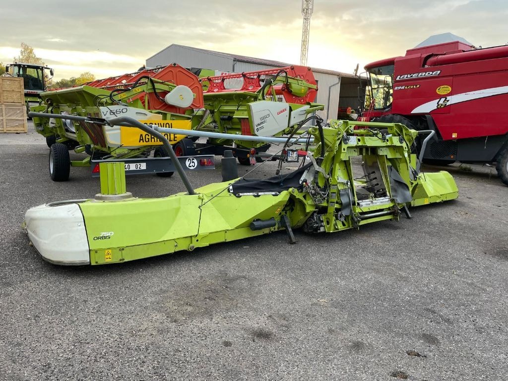 Ensileuse CLAAS JAGUAR 870 - photo slide 15