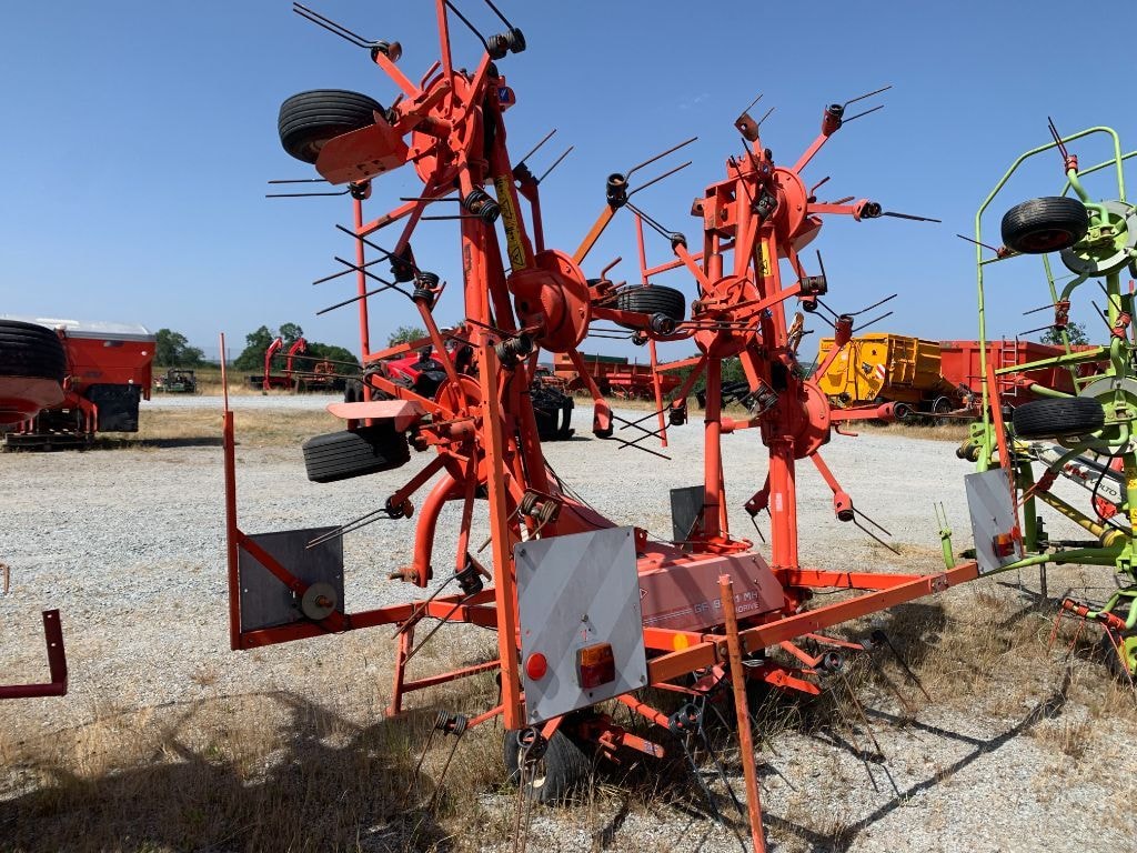 Faneuse KUHN GF8501MH - photo slide 3