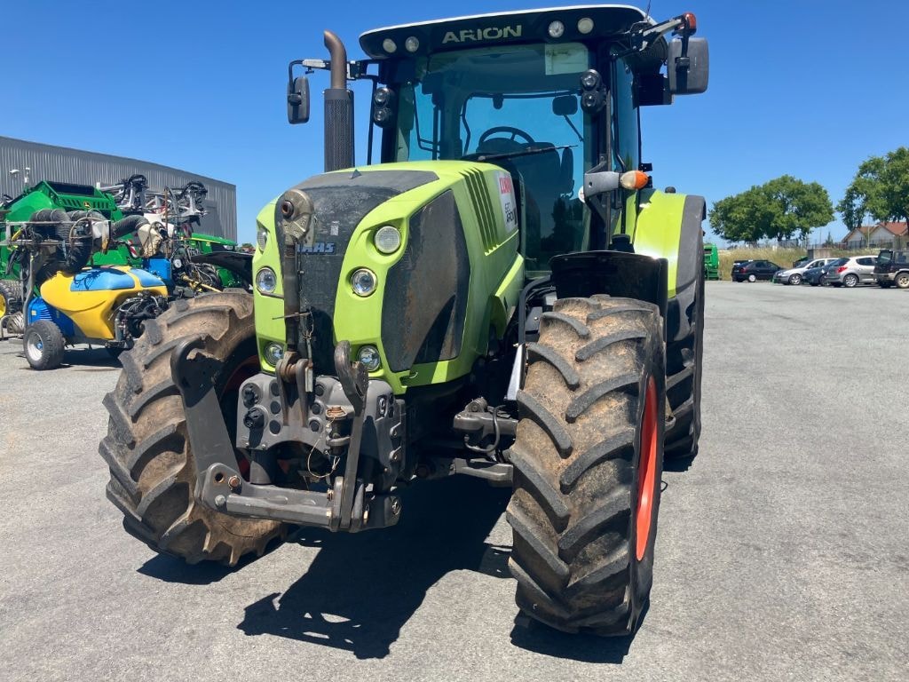 Tracteur CLAAS ARION 620 - photo slide 4