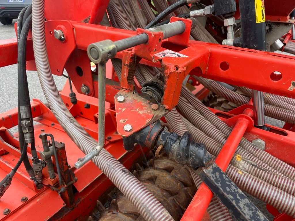 Combine de Semis KUHN HRB302D - photo slide 14