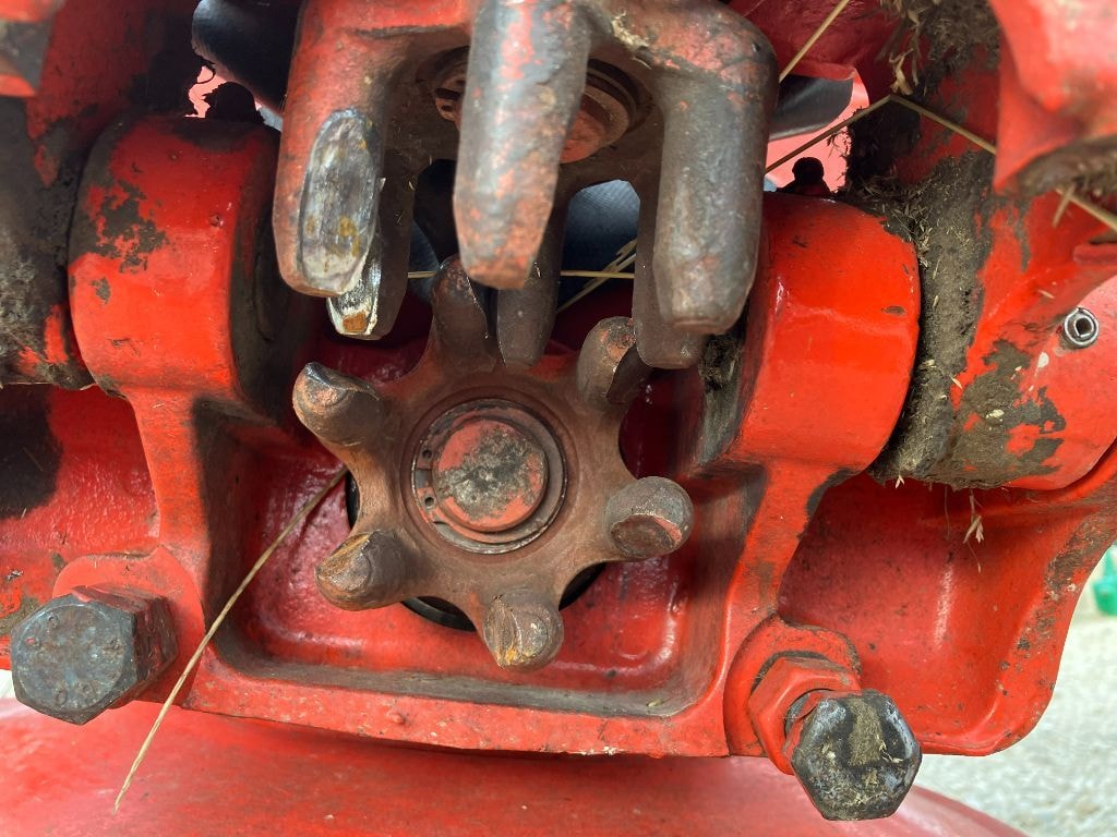 Faneuse KUHN 8702 - photo slide 14