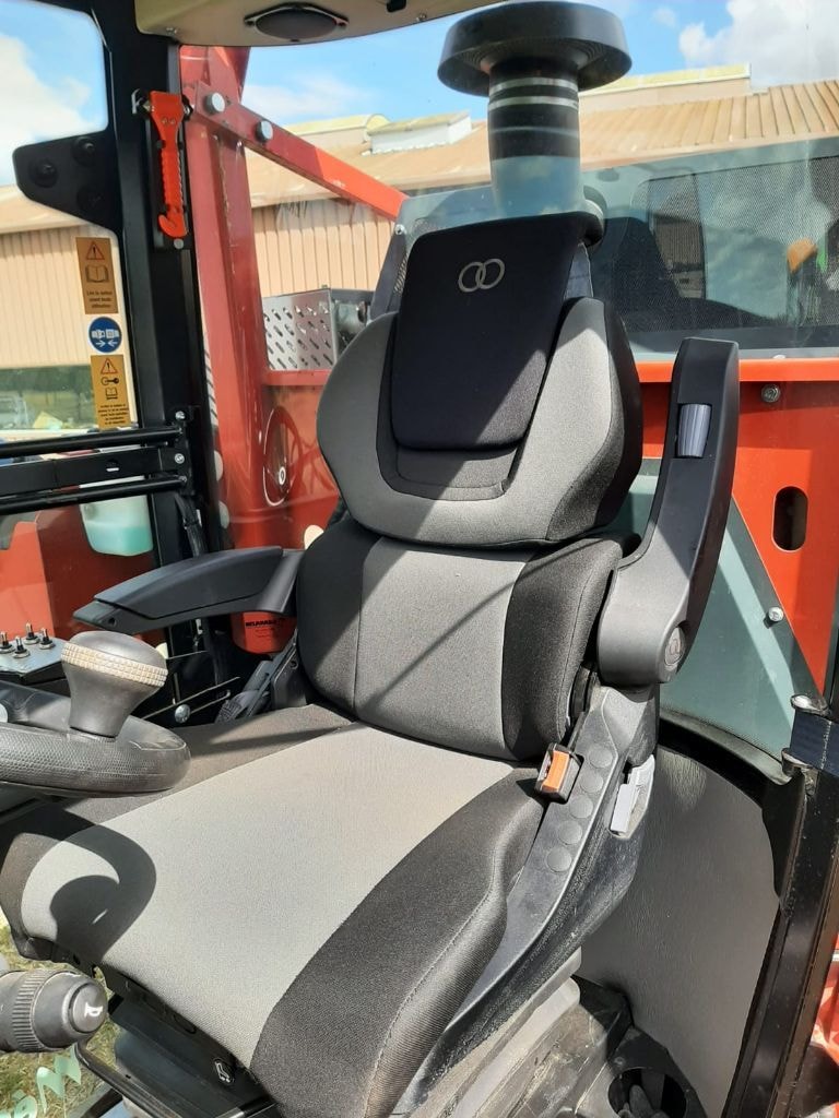 Tracteur enjambeur VERMANDE MR 1135 - photo slide 11
