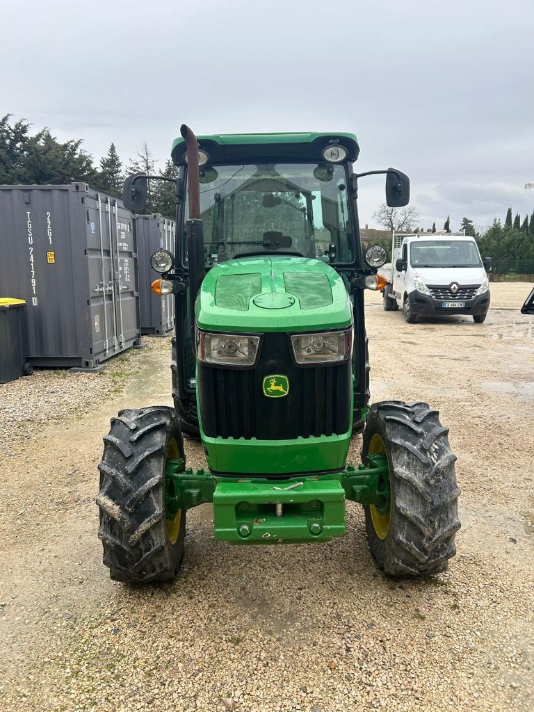 Tracteur fruitier JOHN DEERE 5090GF - photo slide 2