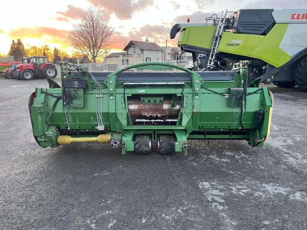 Pick-up KRONE Easy flow 380S - photo slide 6