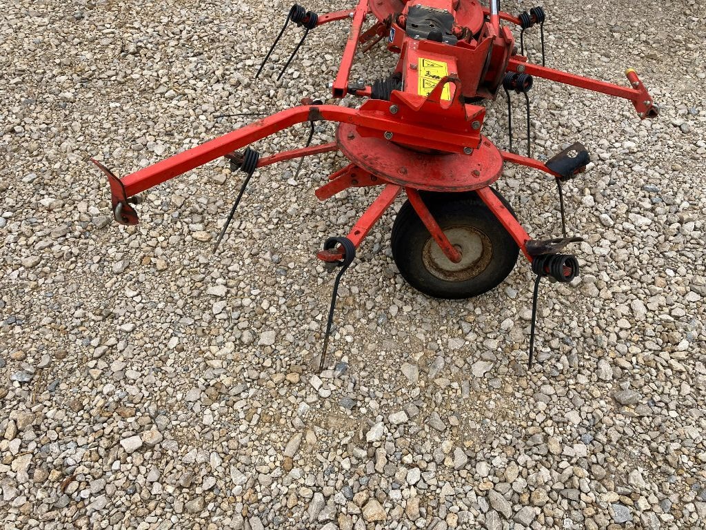 Faneuse KUHN 8702 - photo slide 27