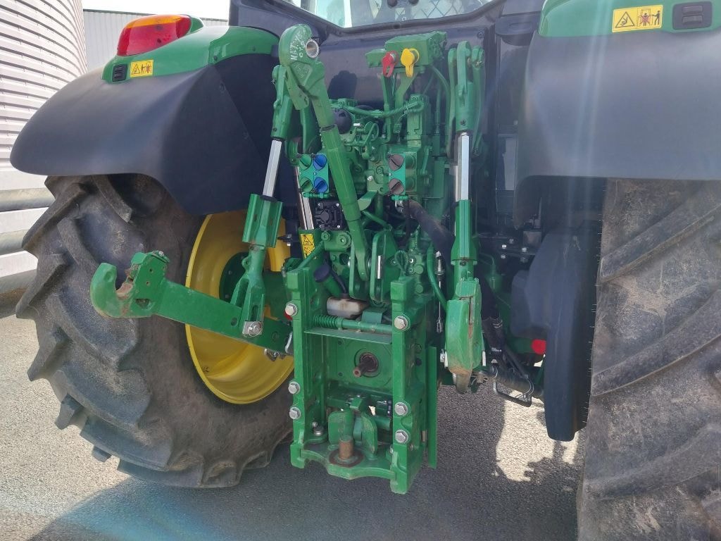 Tracteur JOHN DEERE 6100M - photo slide 10
