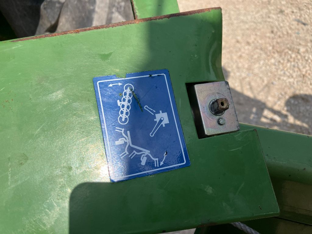picture slide 30