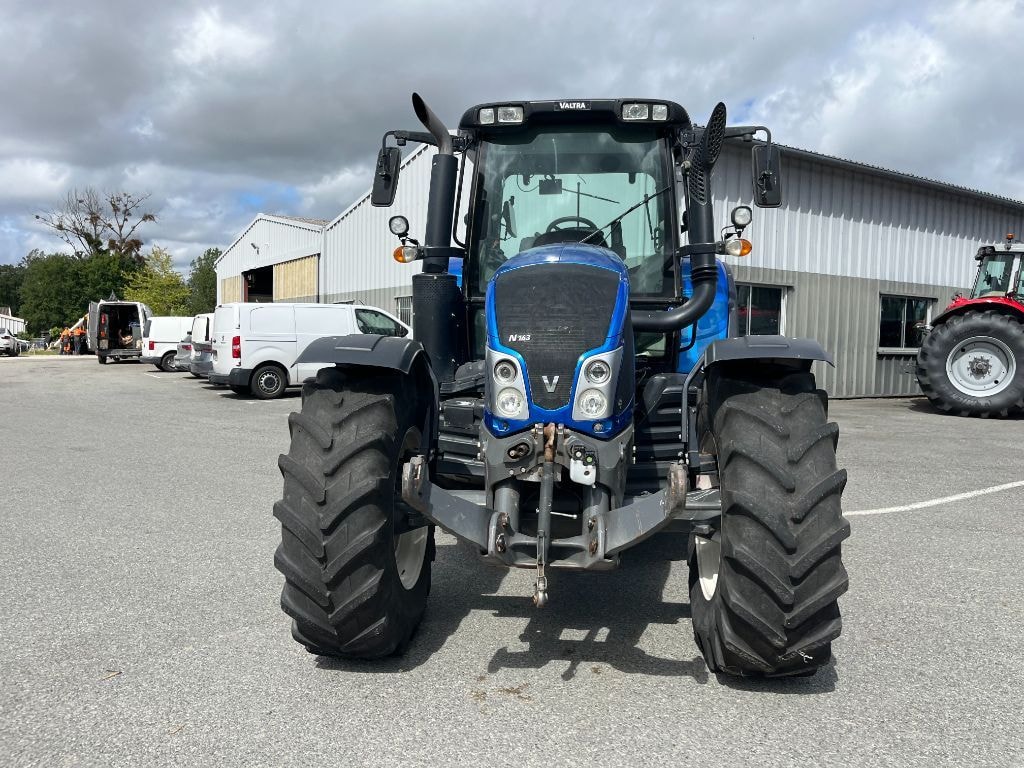 Tracteur VALTRA N 163  DIRECT AUTOGUIDAGE TRIMBLE  - photo slide 4
