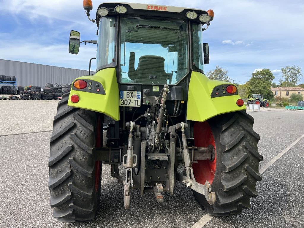 Tracteur CLAAS ARION 420  - photo slide 4