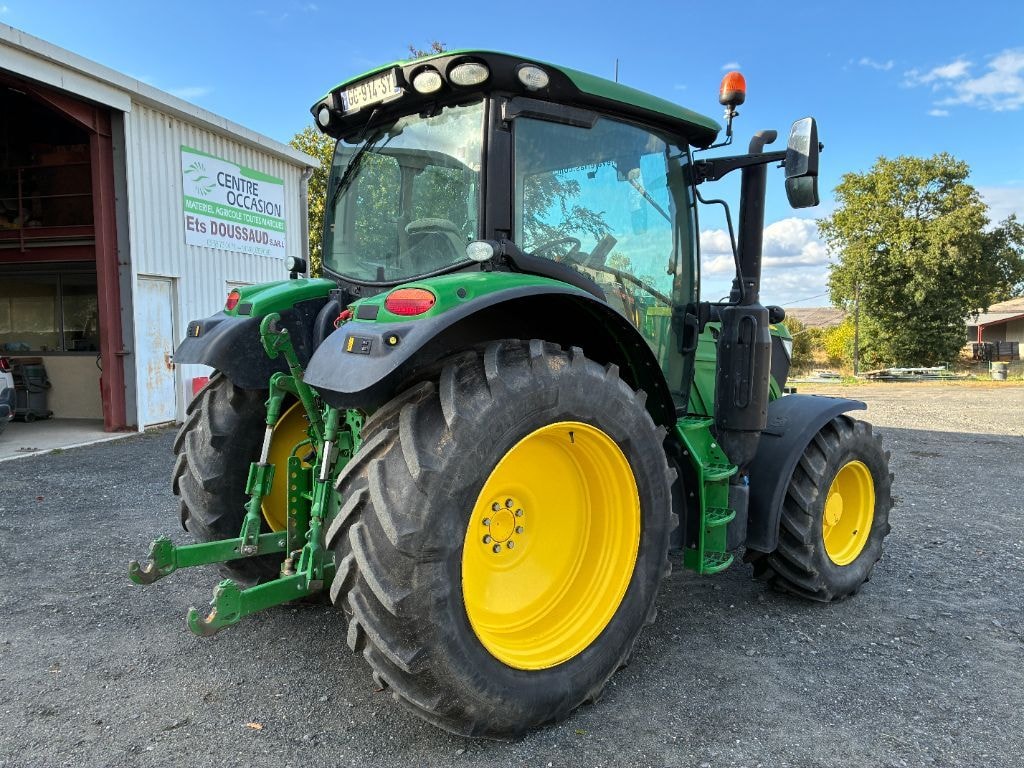 Tracteur JOHN DEERE 6110R - photo slide 3