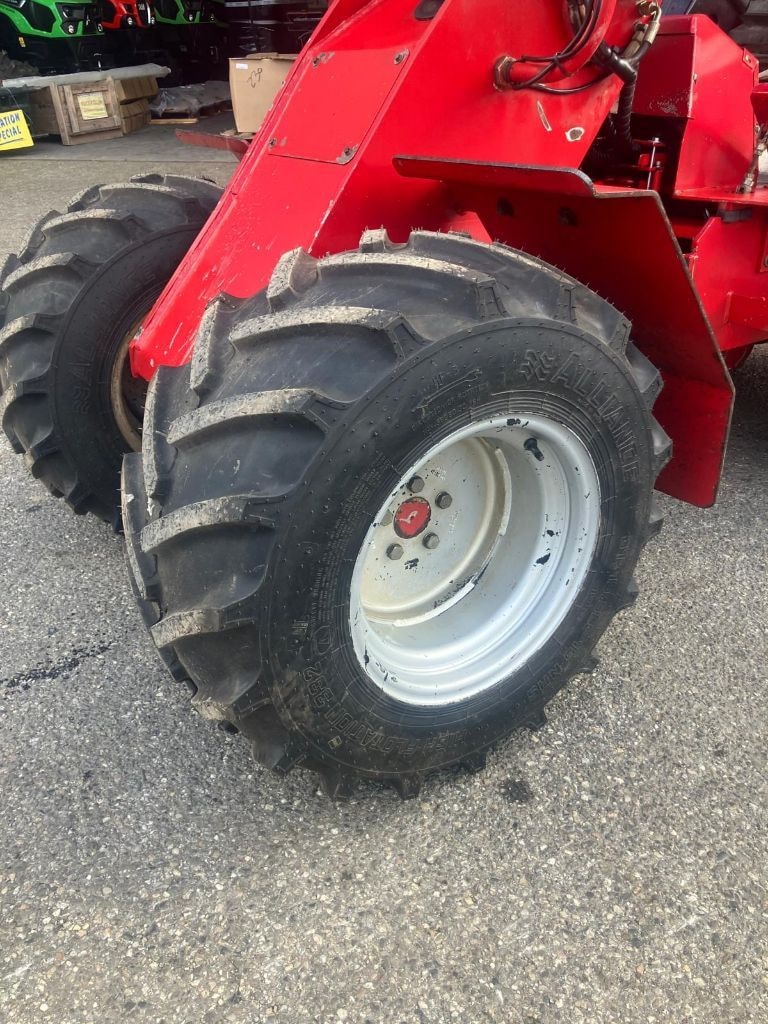 Valet de ferme WEIDEMANN 1360 - photo slide 3