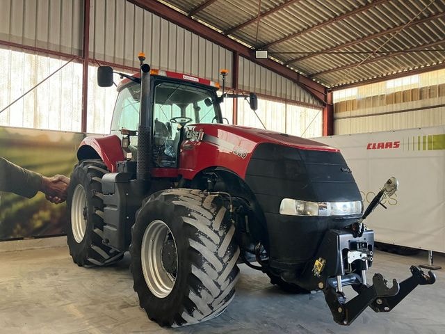 Tracteur CASE IH MAGNUM 260 - photo slide 10