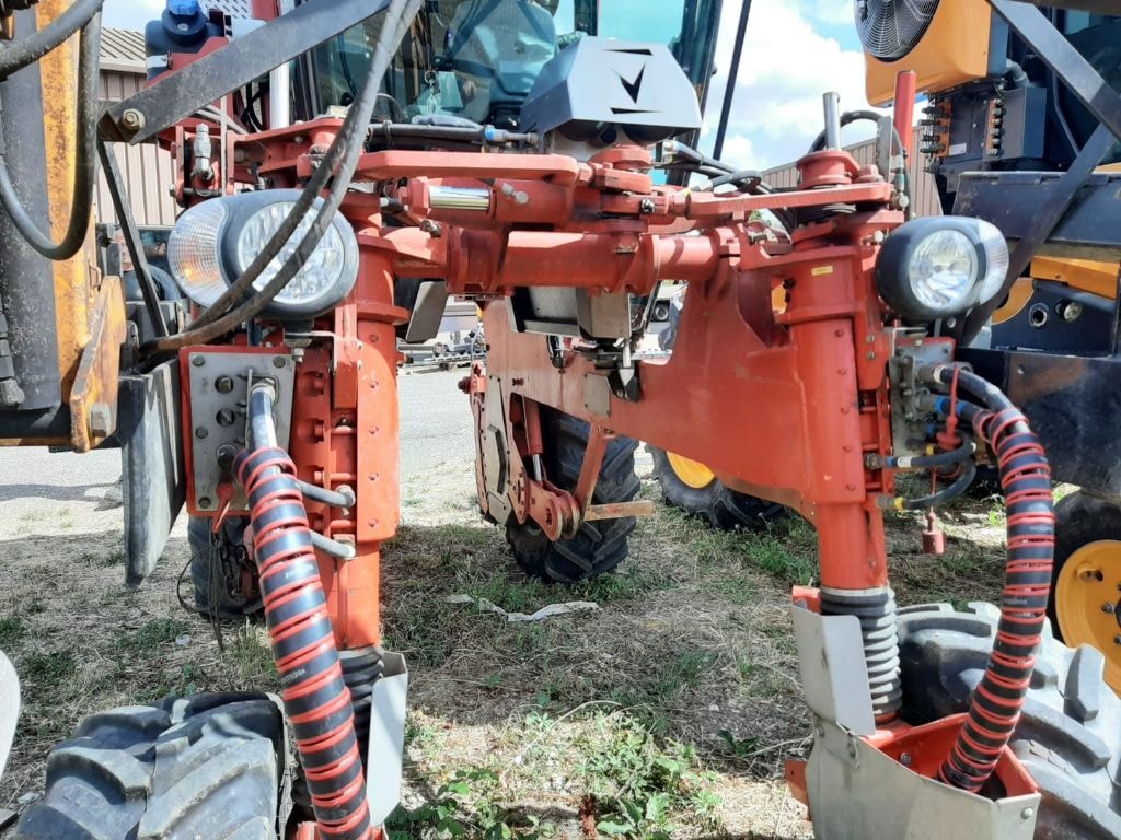 Tracteur enjambeur VERMANDE MR 1135 - photo slide 9