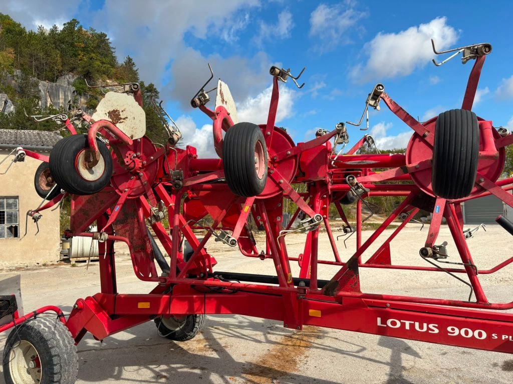 Faneuse LELY Lotus 900 s plus  - photo slide 5