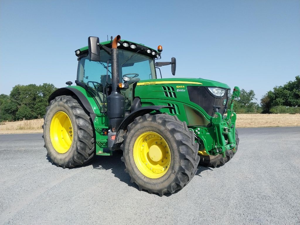 Tracteur JOHN DEERE 6145R - photo slide 1