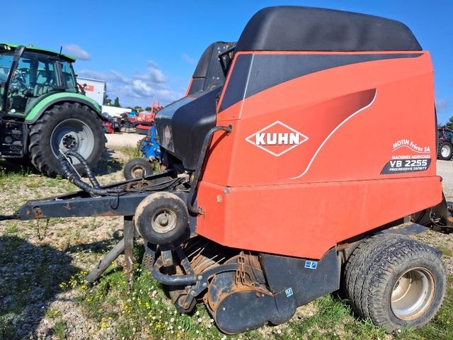 Presse balles rondes KUHN VB2255 - photo slide 2