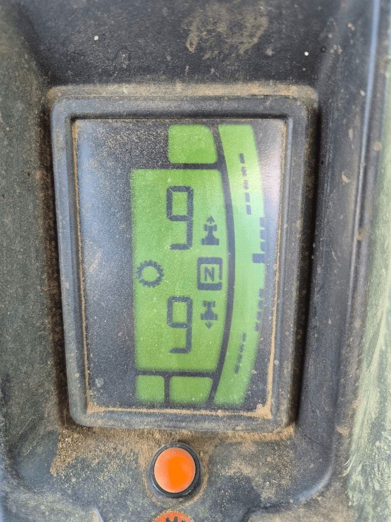 Tracteur NEW HOLLAND T6.175 EC - photo slide 16