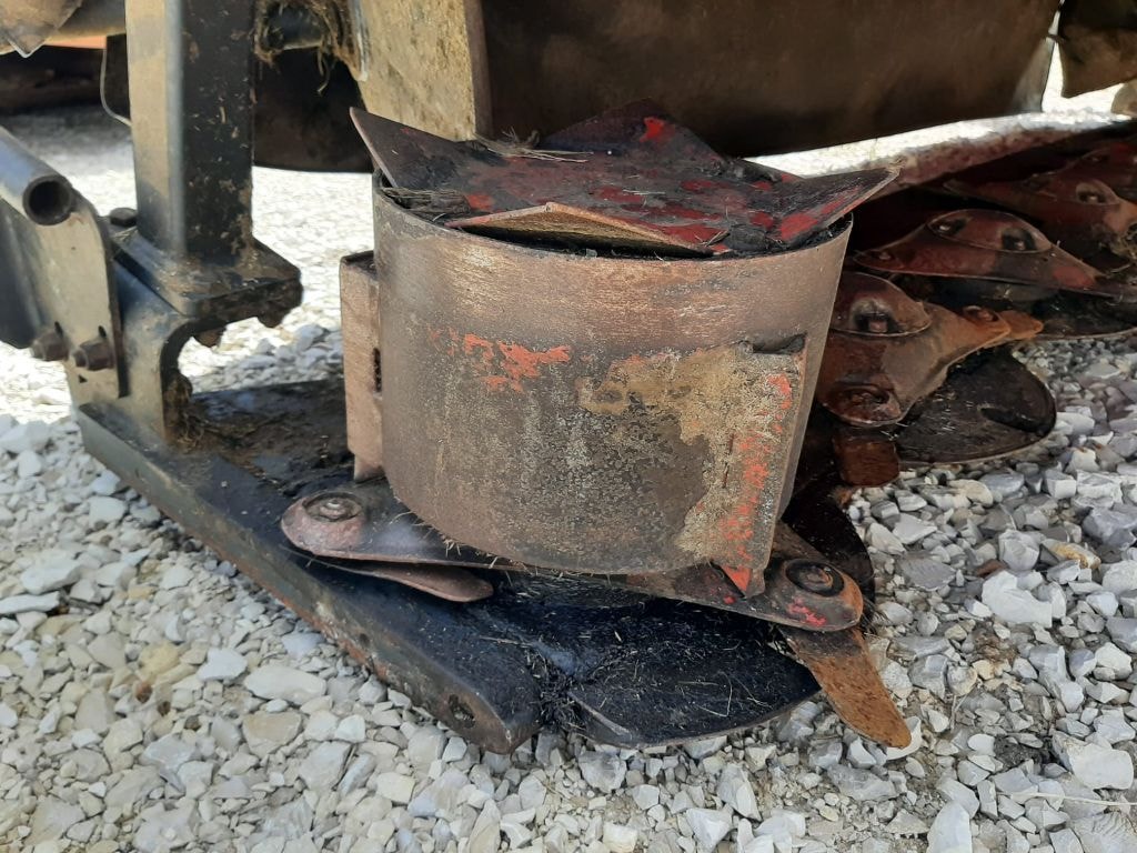 Faucheuse VICON Extra 440H - photo slide 14