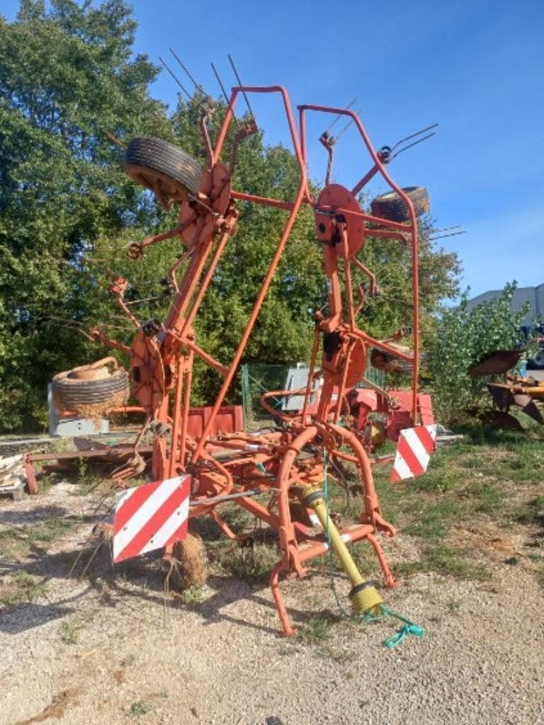 Faneuse FELLA TH 680 - photo slide 1