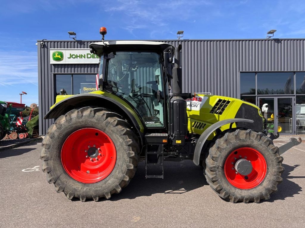 Tracteur CLAAS ARION 650 - photo slide 2