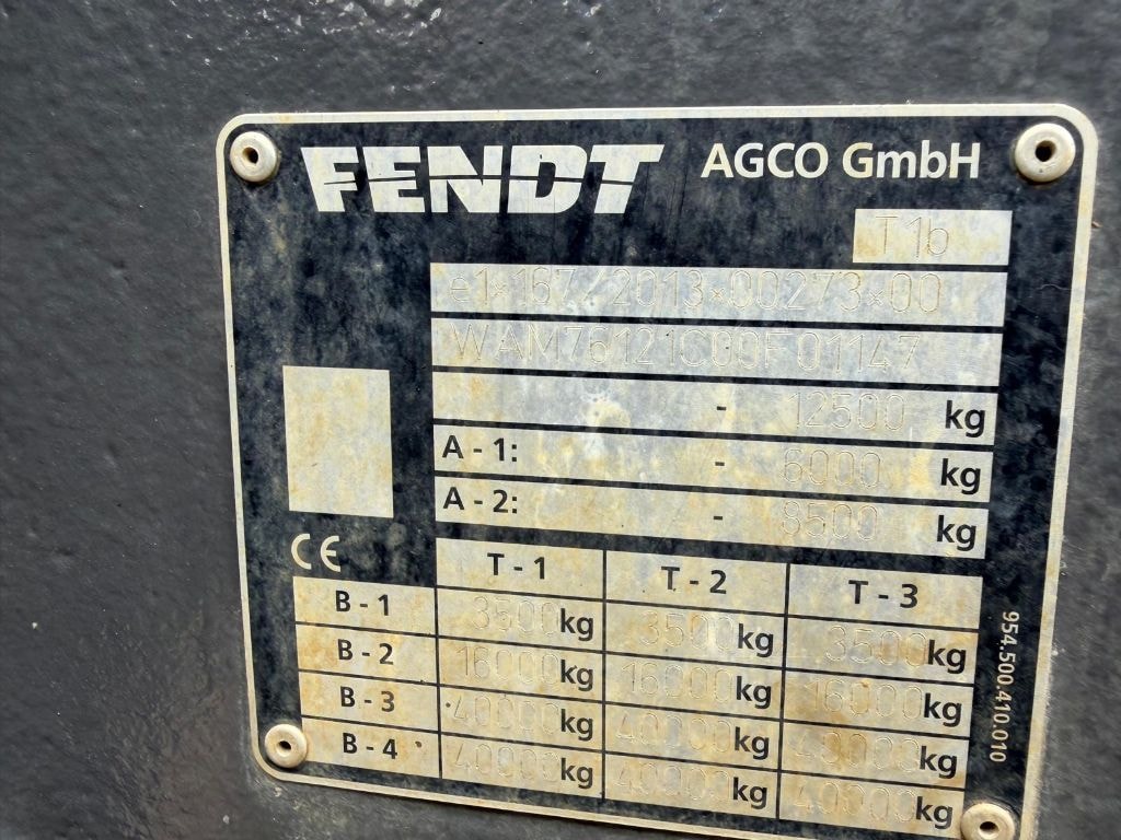 Tracteur FENDT 716 VARIO POWER - photo slide 31