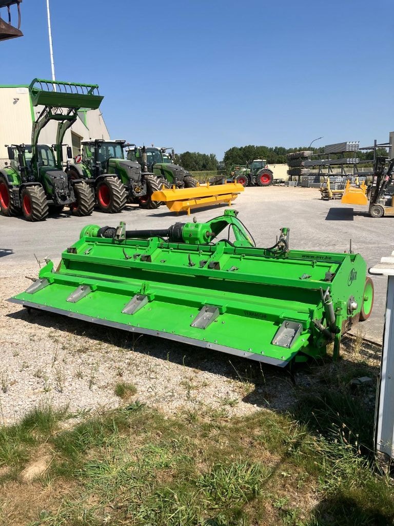 Fraise butteuse AVR GE force hd 4x90 2x180 - photo slide 3