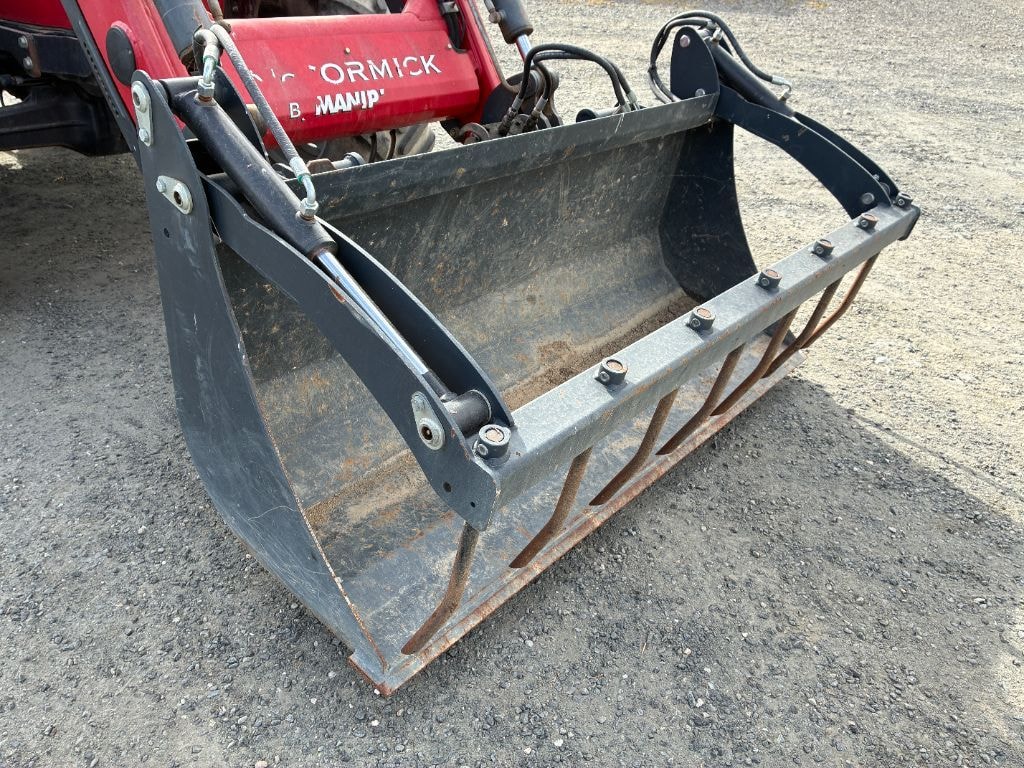Tracteur chargeur MC CORMICK X6.420 - photo slide 18