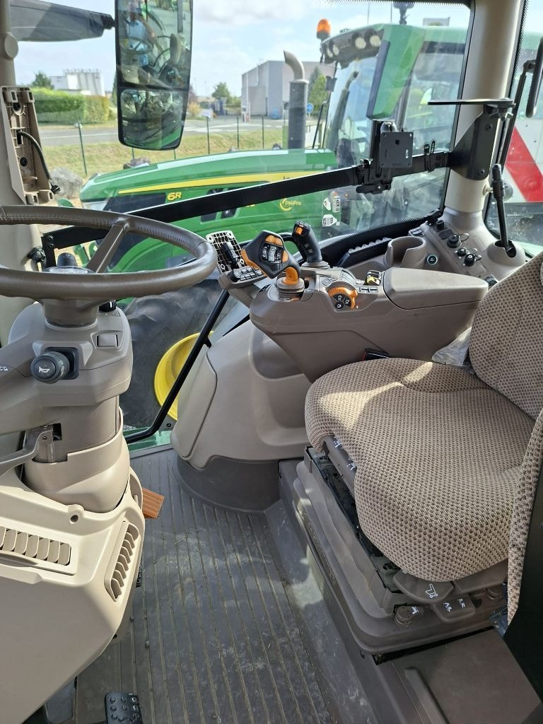 Tracteur JOHN DEERE 6R 185 - photo slide 6