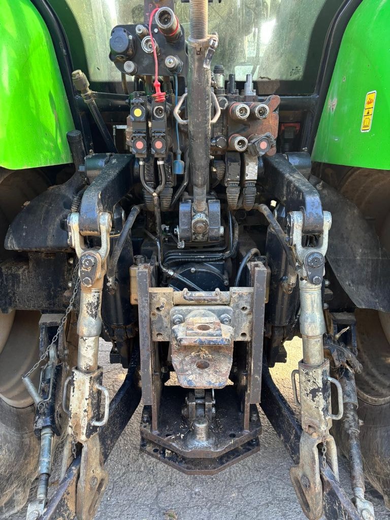 Tracteur DEUTZ FAHR AGROTRON TTV 620 - photo slide 9