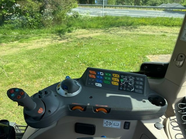 Tracteur chargeur FENDT 311 VARIO 4.4L - photo slide 14