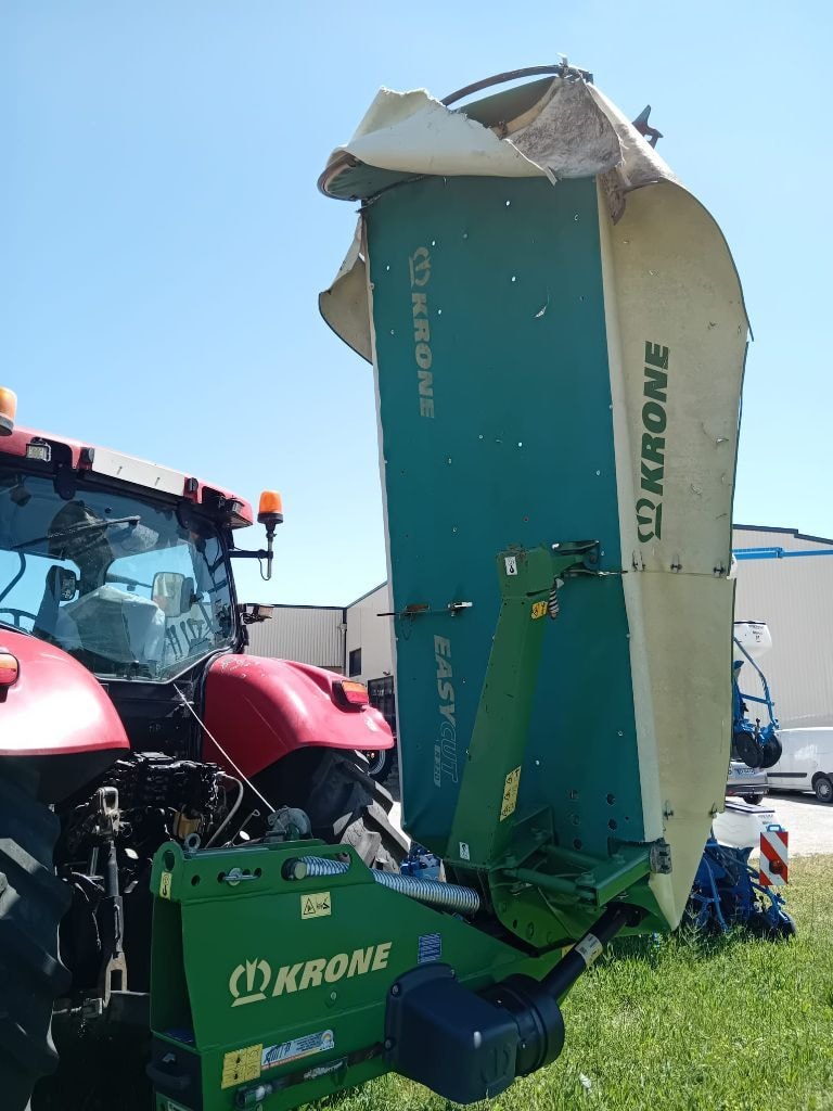 Faucheuse KRONE Easy cut R320 - photo slide 8