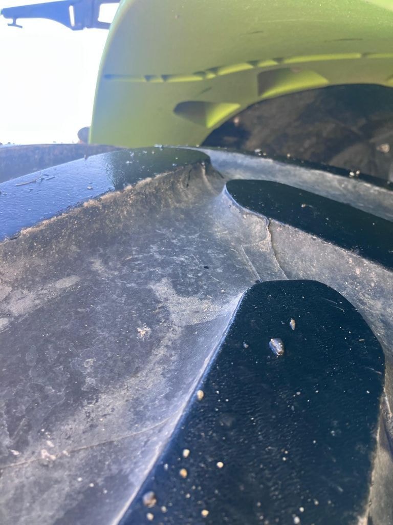 Tracteur CLAAS ARION 420 - photo slide 23