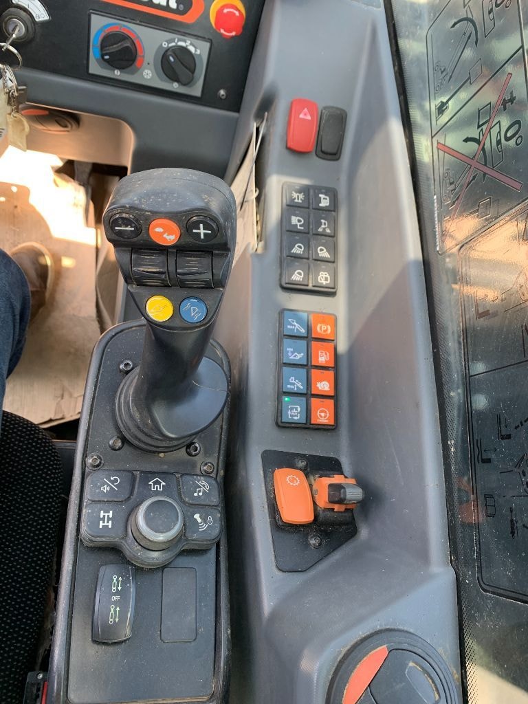 Telescopique BOBCAT Th 3870 - photo slide 22