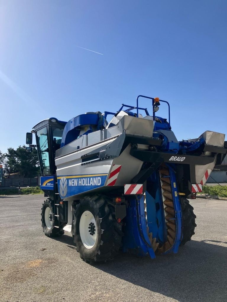 Machine à vendanger NEW HOLLAND 9060 L - photo slide 3